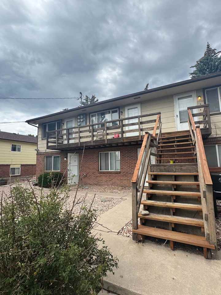 2903 Sage St #5 - Photo 3 of 24