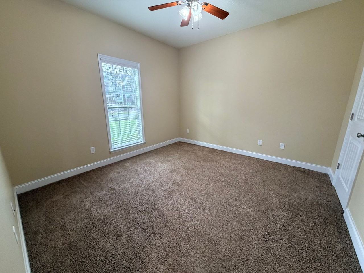 3491 Studstill Rd - Photo 4 of 20