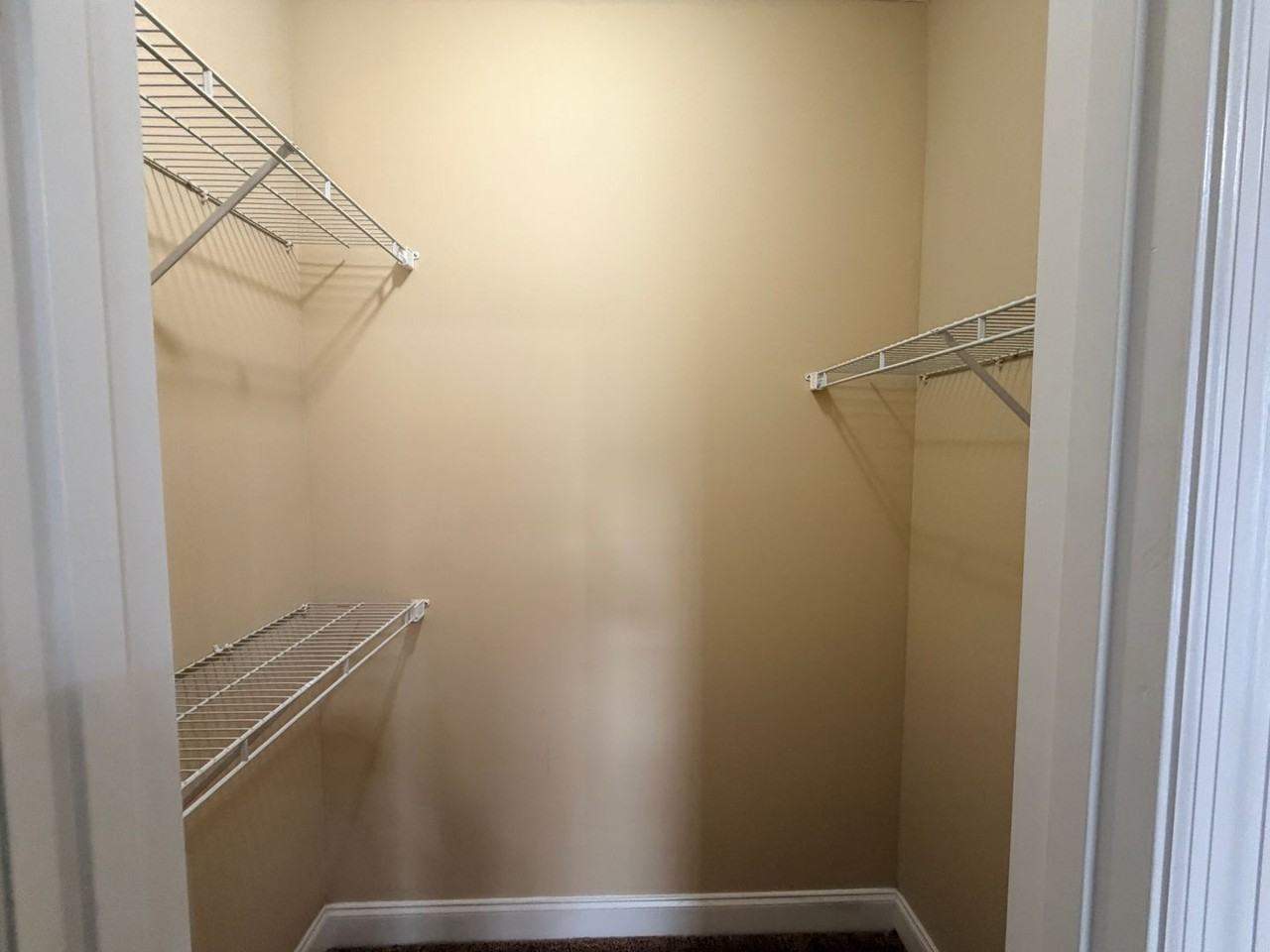 3491 Studstill Rd - Photo 7 of 20