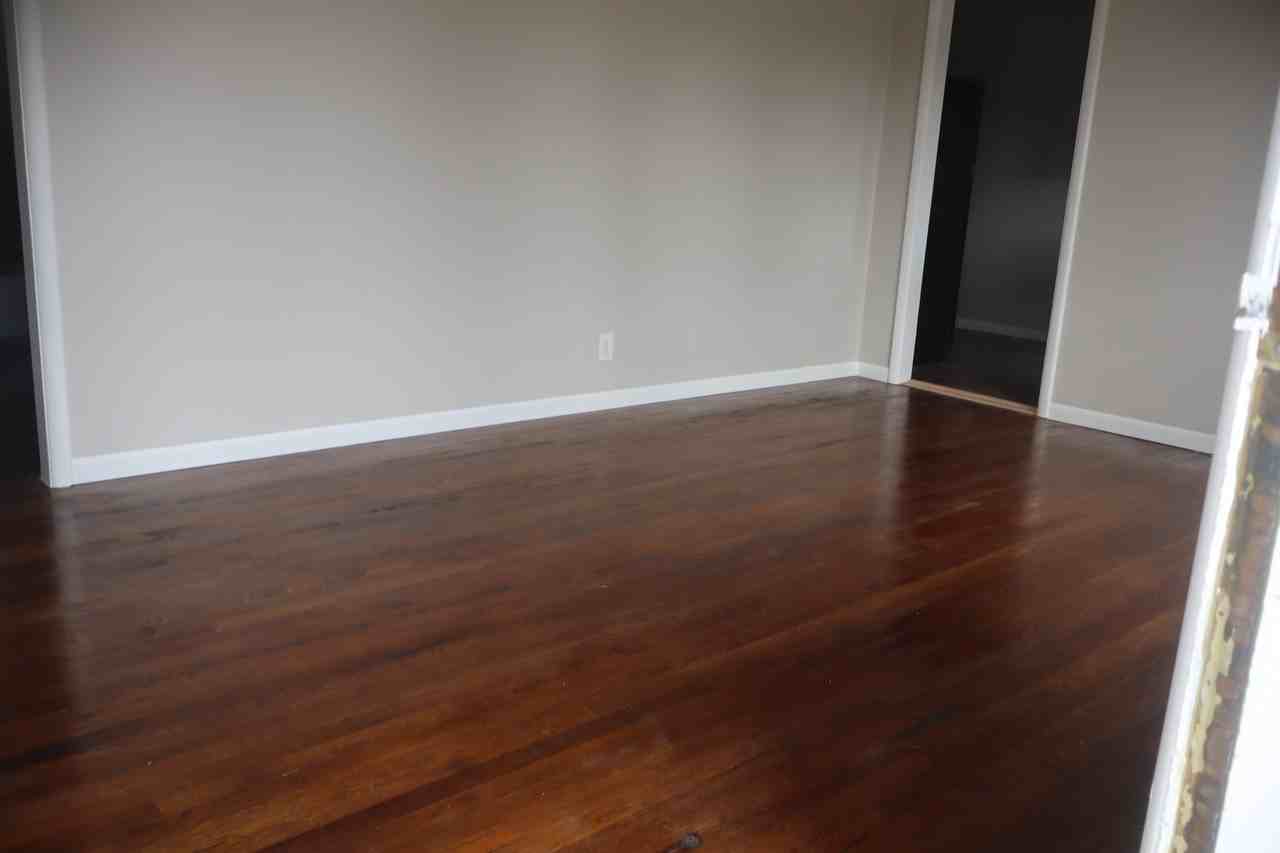 908 Plaza Dr #1 - Photo 2 of 11