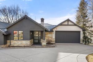 featured image of 505 Park Cir Unit B