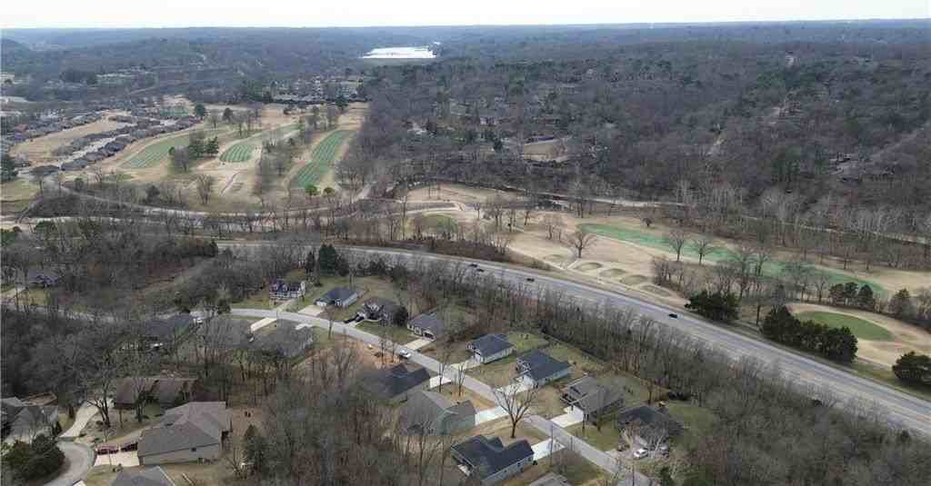 47 Overton Dr - Photo 5 of 46