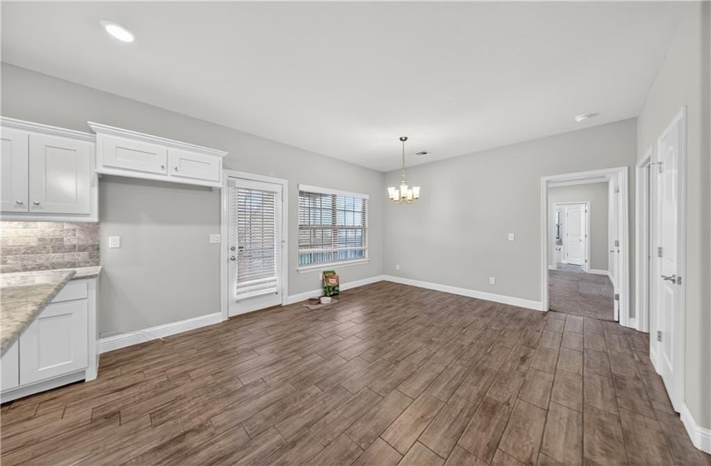 584 Quartz Way - Photo 4 of 27