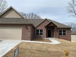 featured image of 5 Ila Ln