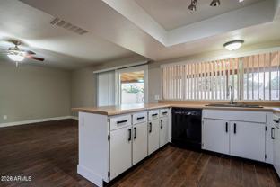 3523 W Detroit St - Photo 1 of 1