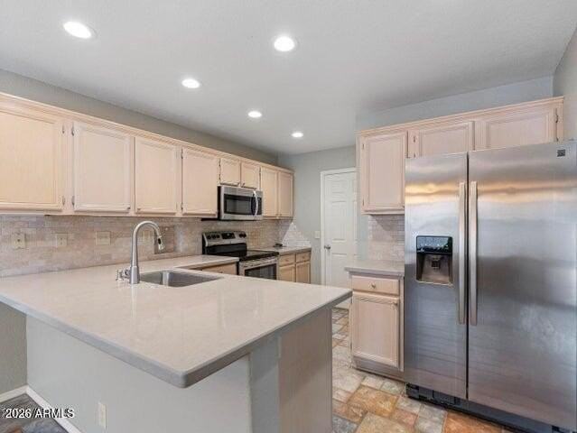 7705 W Tonto Dr - Photo 4 of 13