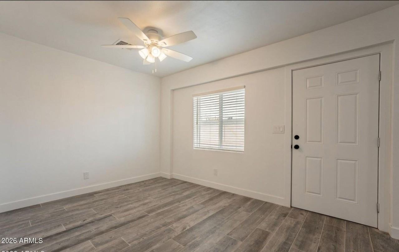 5039 N 18th Ave Apt 3 - Photo 3 of 18