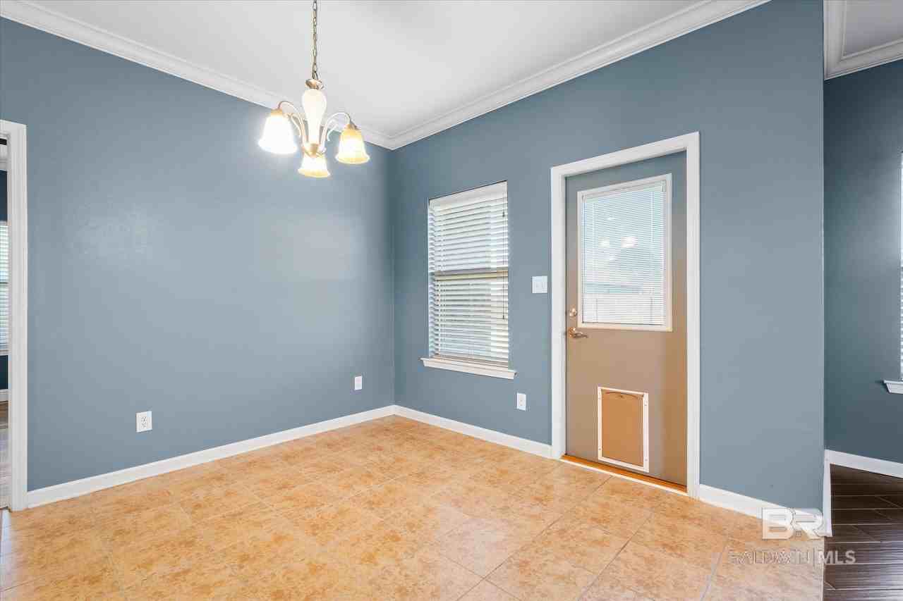 9335 Pembrook Loop - Photo 6 of 21