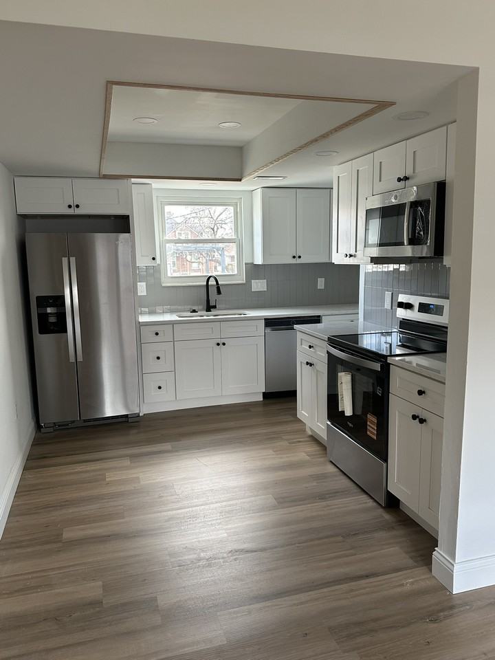 1220 N 3rd St #2 - Photo 7 of 17