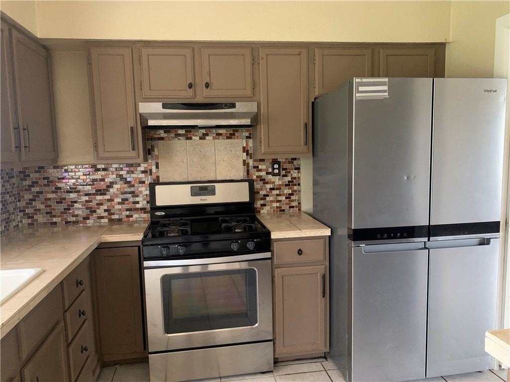 322 Belmont Dr - Photo 7 of 19