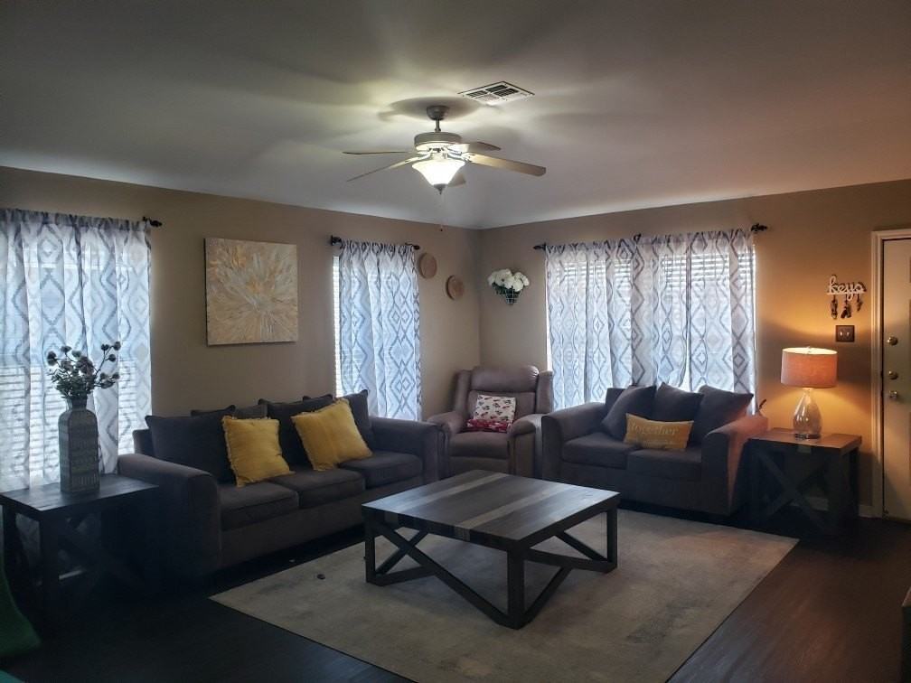 2016 Westwood Dr - Photo 2 of 11