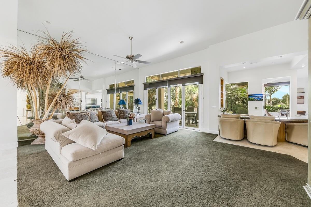 54310 Riviera - Photo 7 of 45