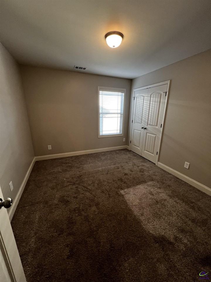 315 Gibson Cir - Photo 7 of 14