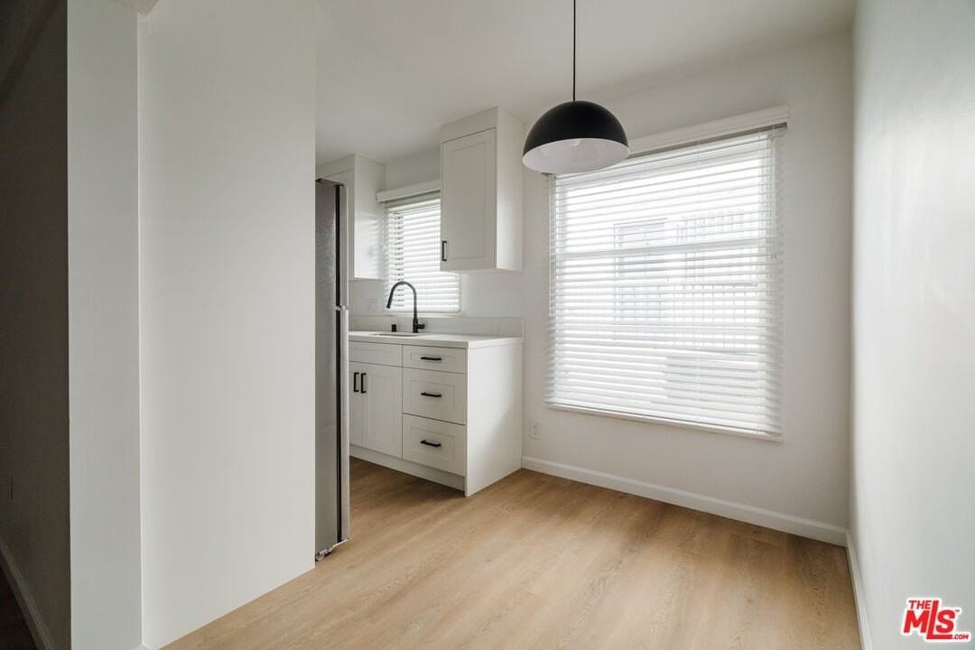 1147 Horn Ave Apt 2 - Photo 2 of 12