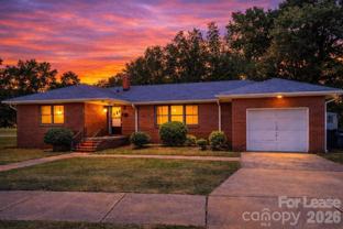 102 Stewart St Nw - Photo 1 of 1