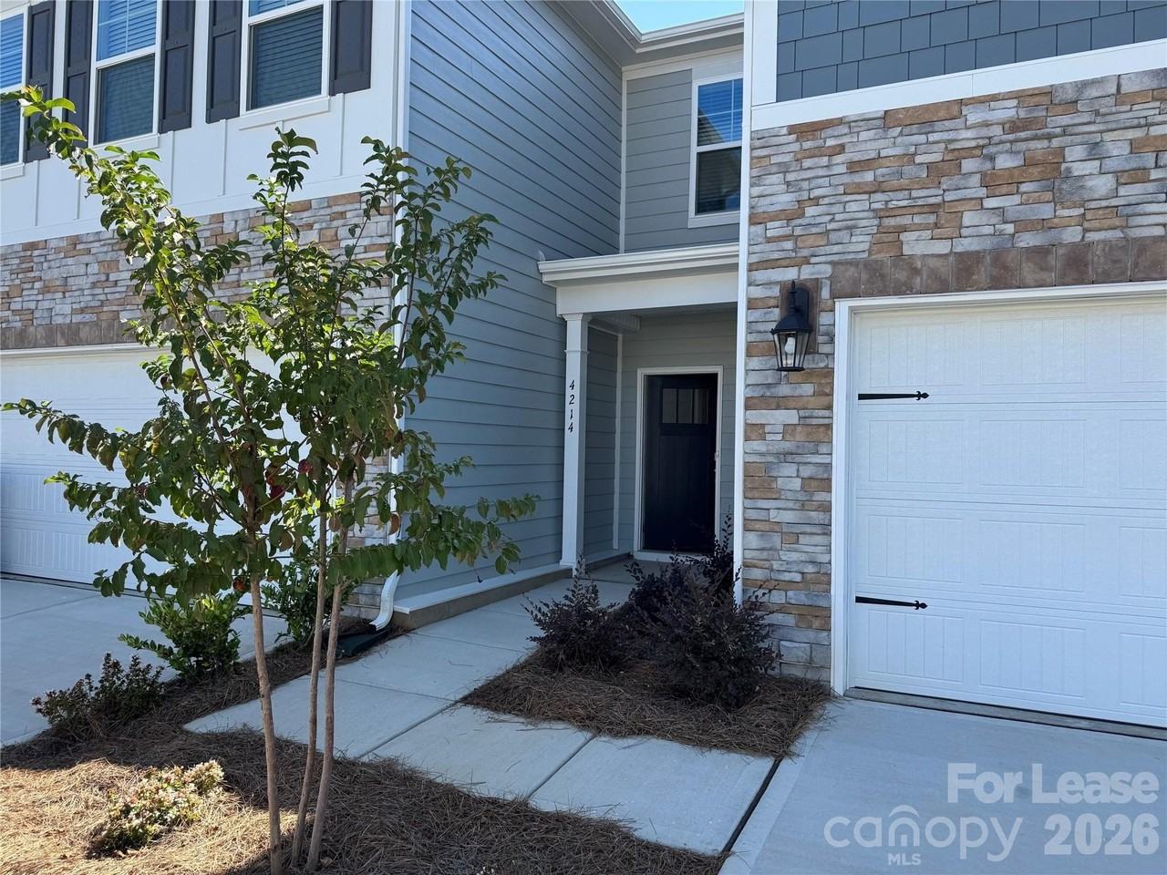 4214 Steel Way - Photo 3 of 36