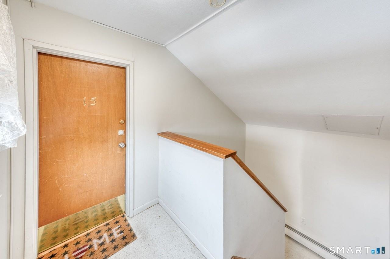 66 Beths Ave Apt 15 - Photo 2 of 20