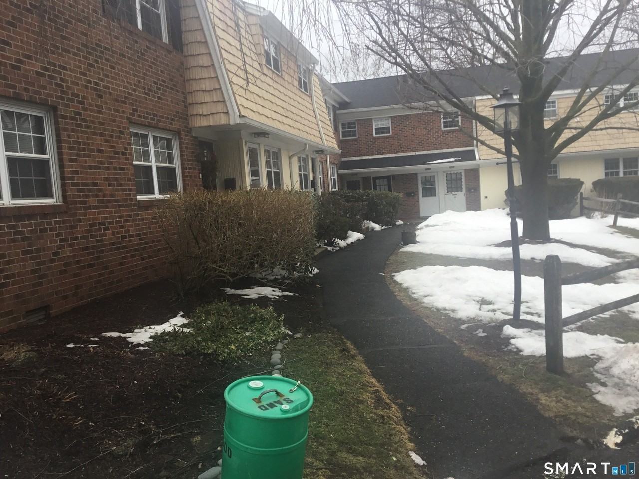 245 Unquowa Rd Apt 93 - Photo 2 of 11