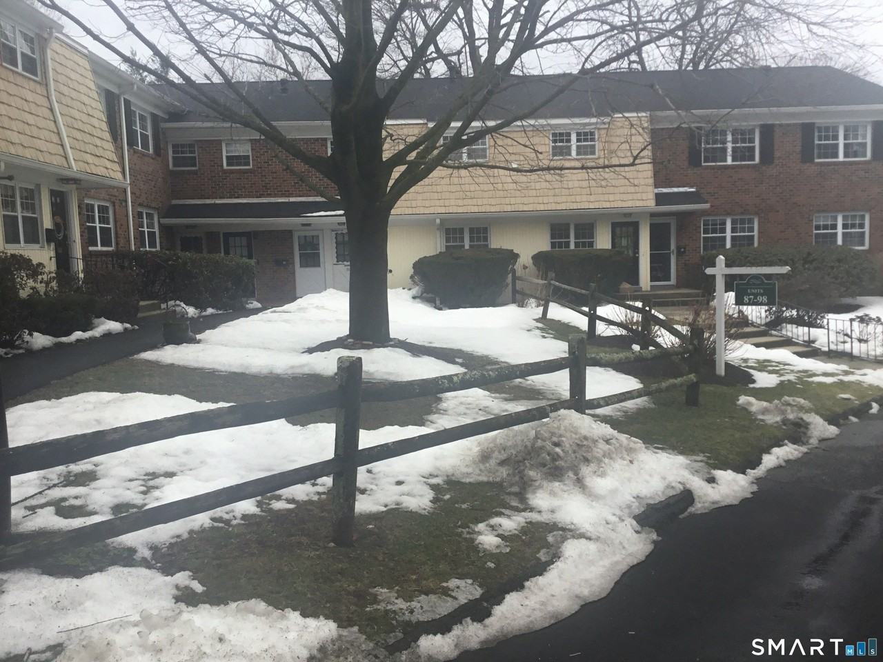 245 Unquowa Rd Apt 93 - Photo 3 of 11