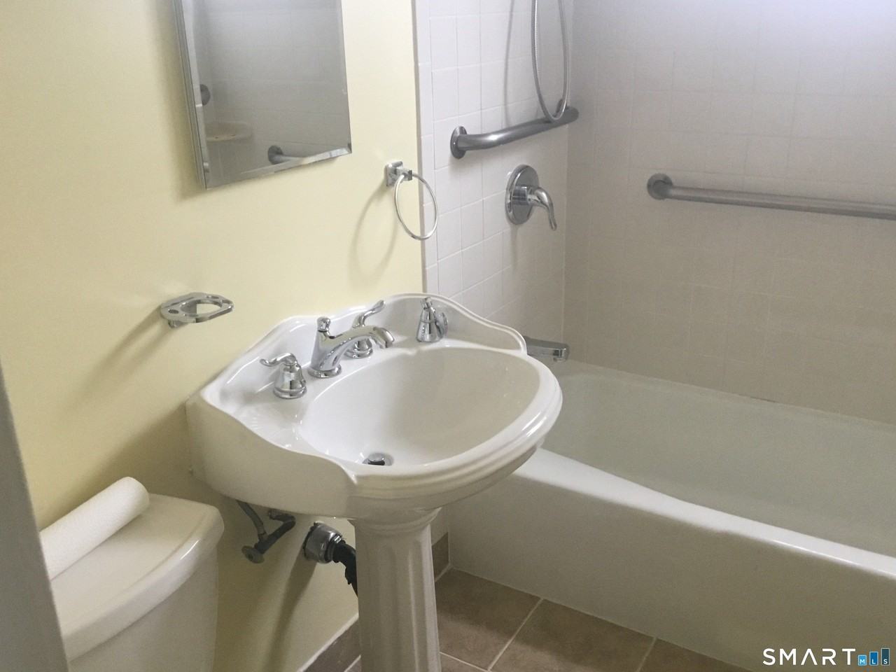 245 Unquowa Rd Apt 93 - Photo 7 of 11