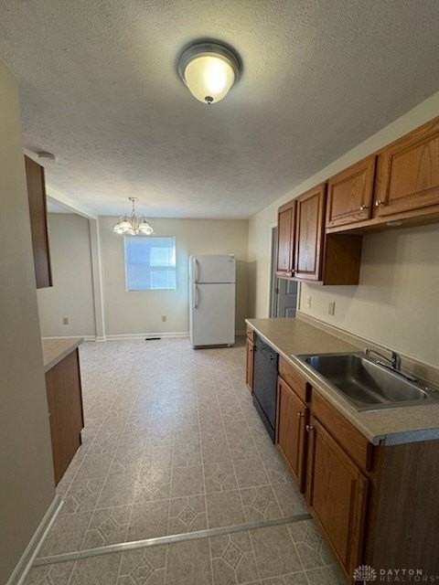 849 S Maple B Avenue #B - Photo 5 of 10