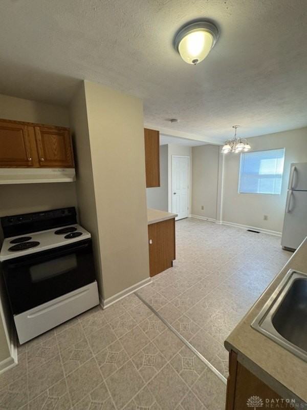 849 S Maple B Avenue #B - Photo 6 of 10