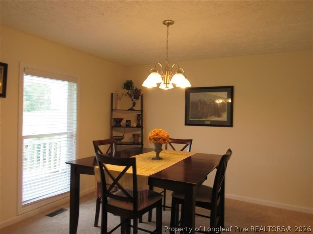 211 Stoney Creek Dr - Photo 3 of 10