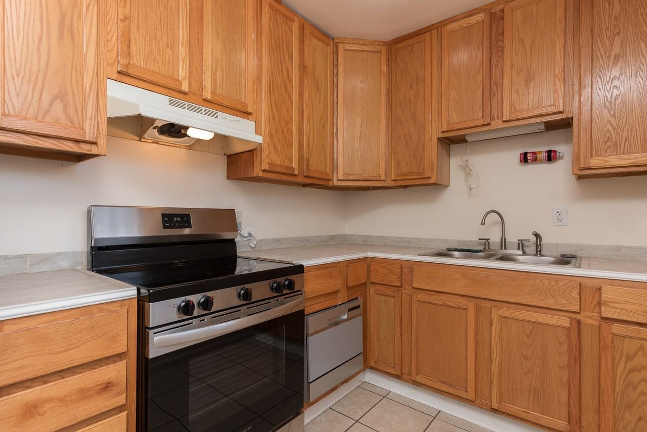 4513 Guerlain Way #1 - Photo 6 of 24