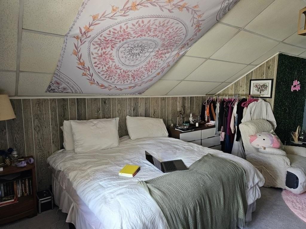 2111 Fairhaven Circle NE unit: Upstai - Photo 4 of 16