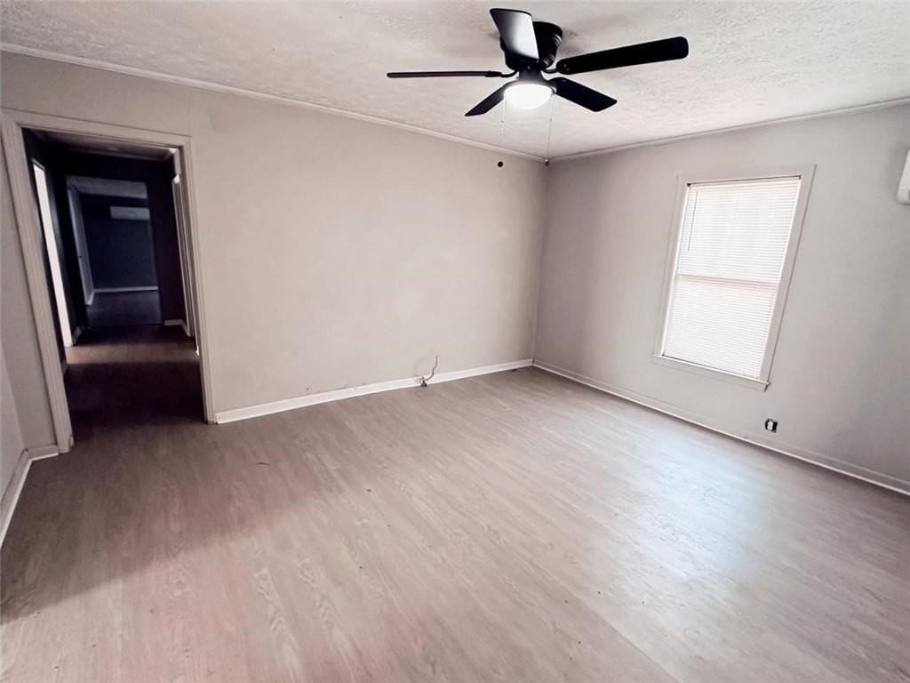 109 South St - Photo 4 of 12