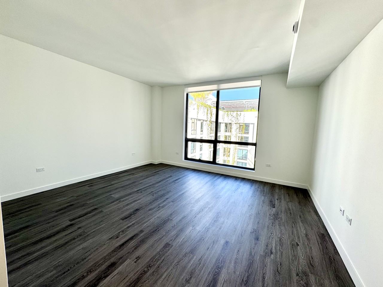 1936 Northwest 1st Place #S4 - Photo 5 of 8