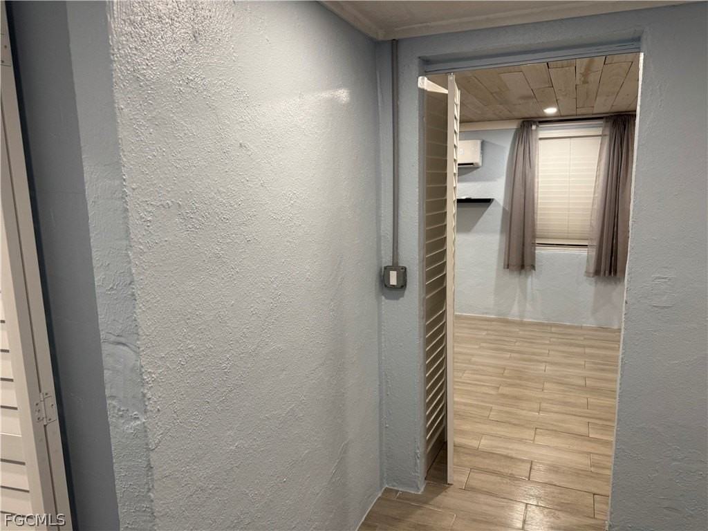 2566 2nd St Apt A - Photo 5 of 8