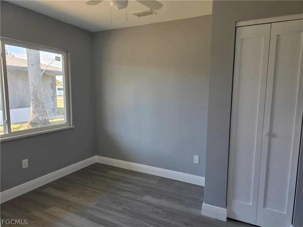 11451 Char Ann Dr - Photo 5 of 8