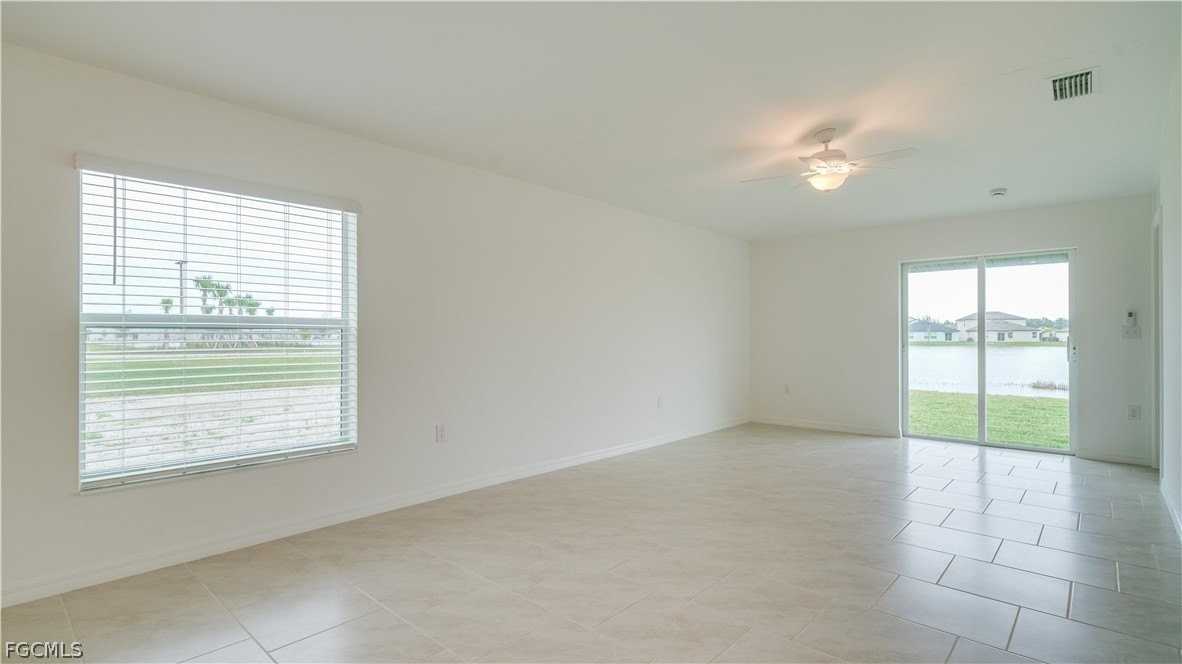 17259 Monte Isola Way - Photo 3 of 20