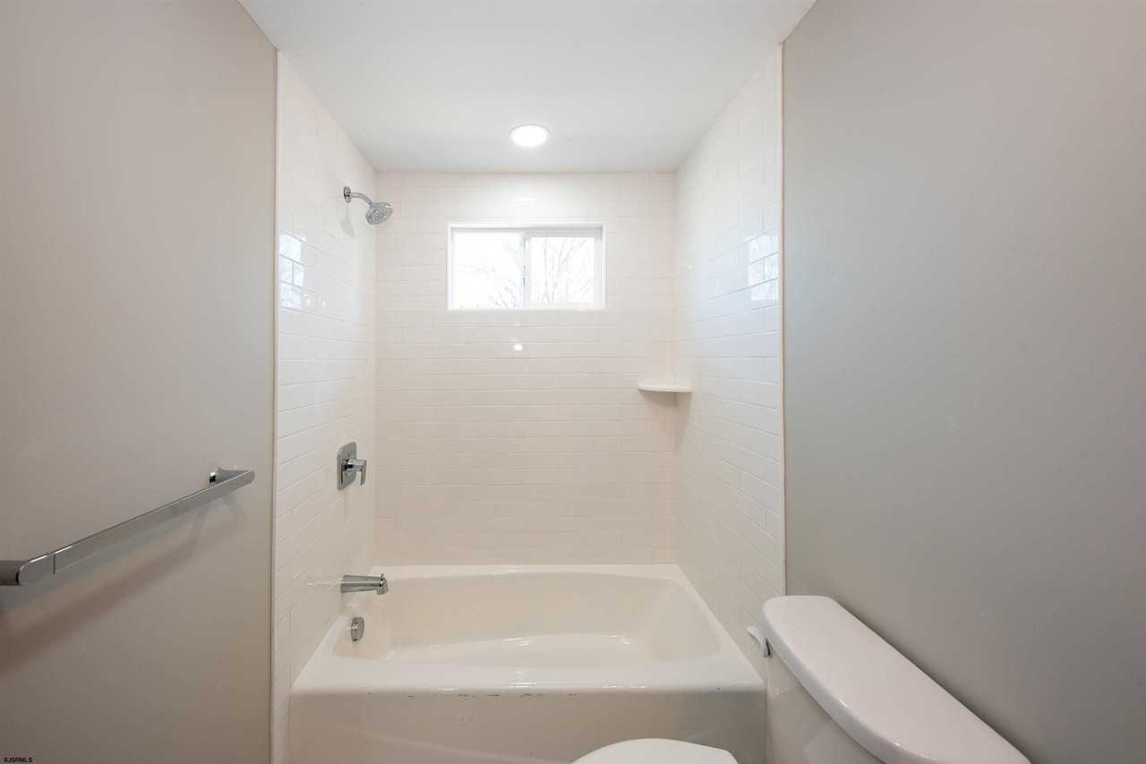 733 Route 9 - Photo 5 of 11