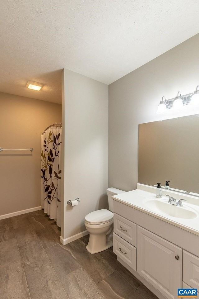 15 Collinswood Way - Photo 5 of 22