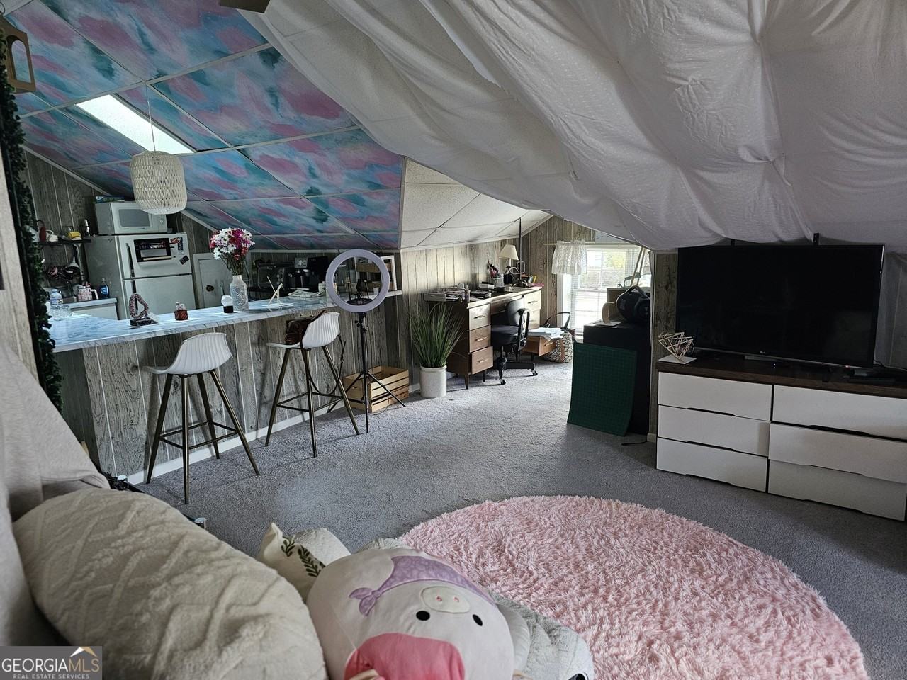 2111 Fairhaven Cir Ne - Photo 2 of 16