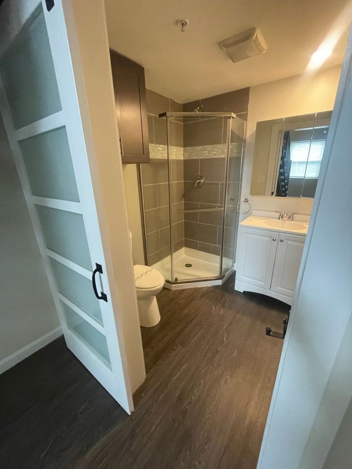 The Star - Photo 6 of 6