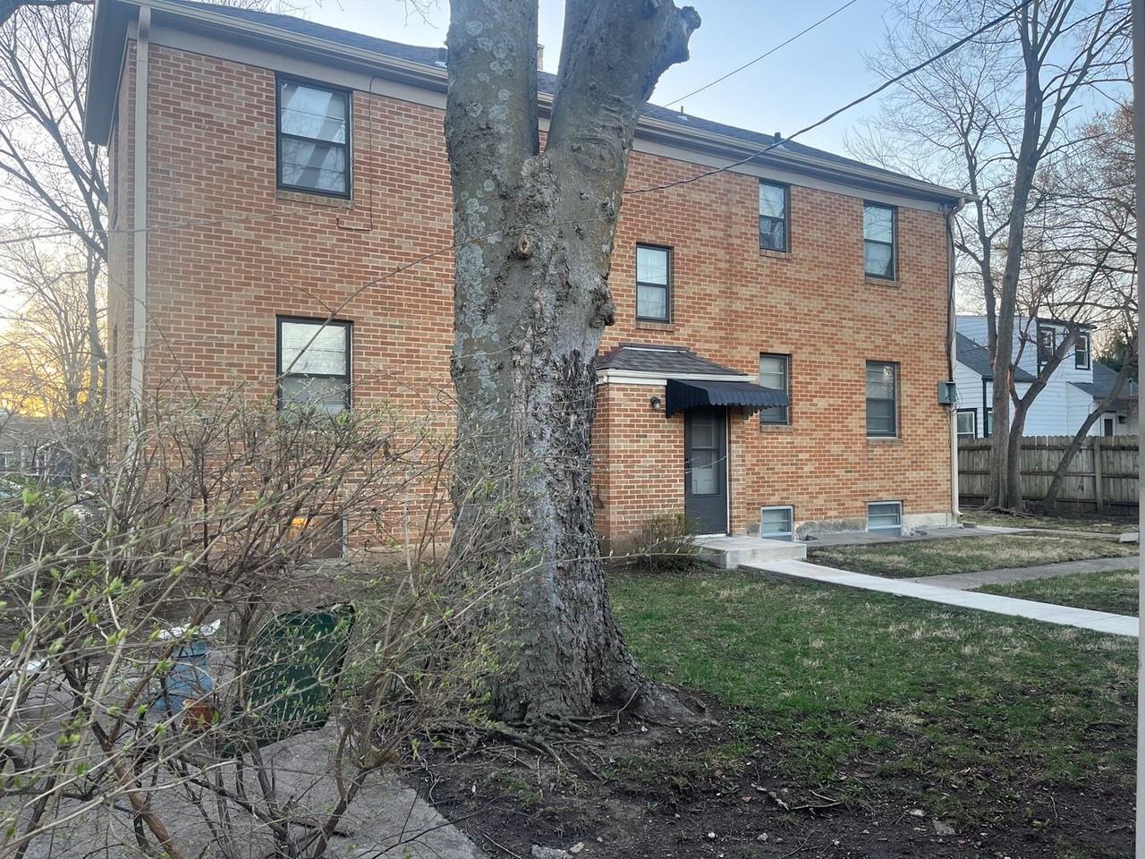 1709 Sw High Ave - Photo 2 of 12