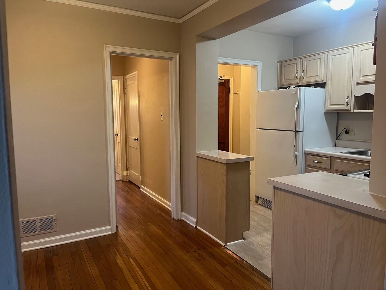 1709 Sw High Ave - Photo 7 of 12