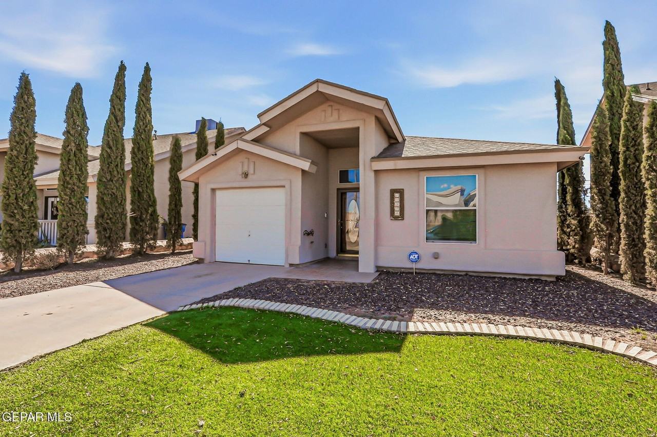 12928 Alfredo Apodaca - Photo 3 of 39