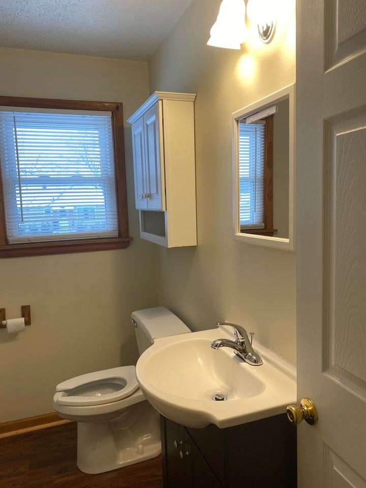 817 Gary Ave - Photo 6 of 12