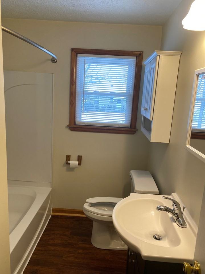 817 Gary Ave - Photo 7 of 12