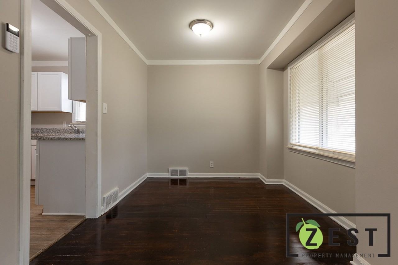 18771 Woodland St - Photo 7 of 36