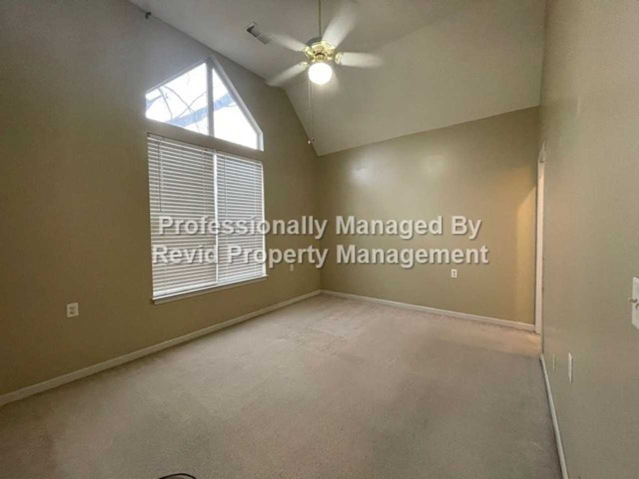 1181 Misty Isle Dr - Photo 7 of 20