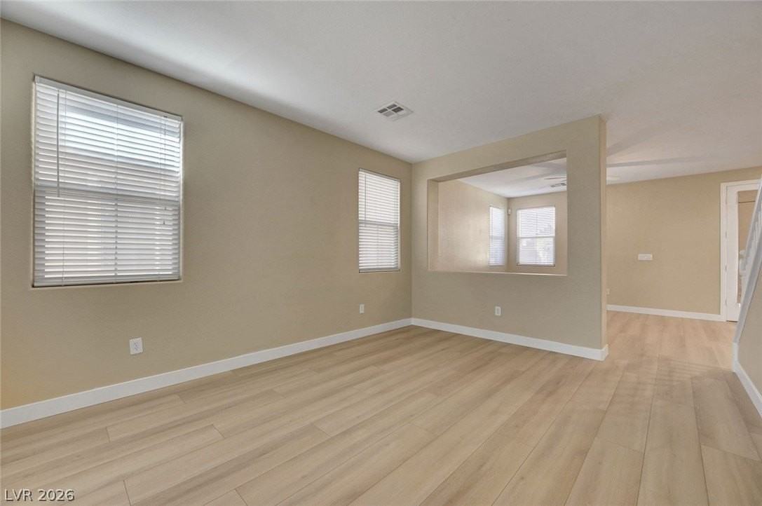 5385 Bristol Bend Ct - Photo 7 of 50