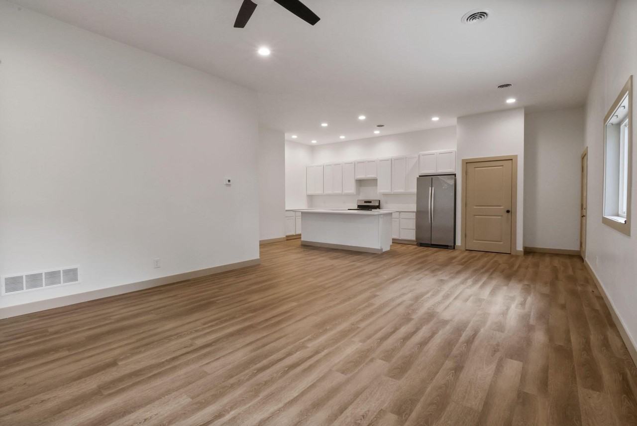 410 Pine Lake Ave Unit F - Photo 4 of 17