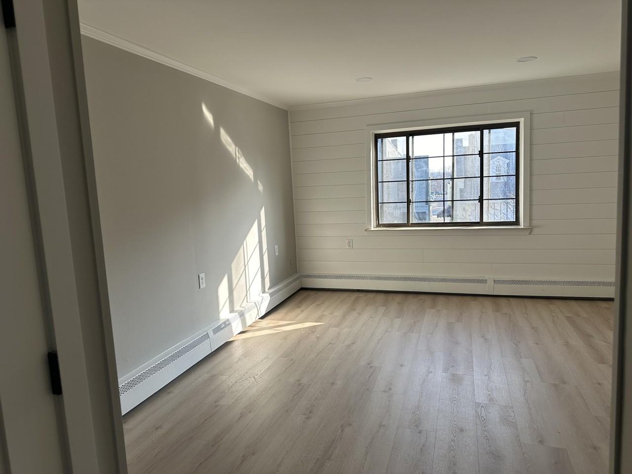 137 N Center St Apt 1 - Photo 7 of 39