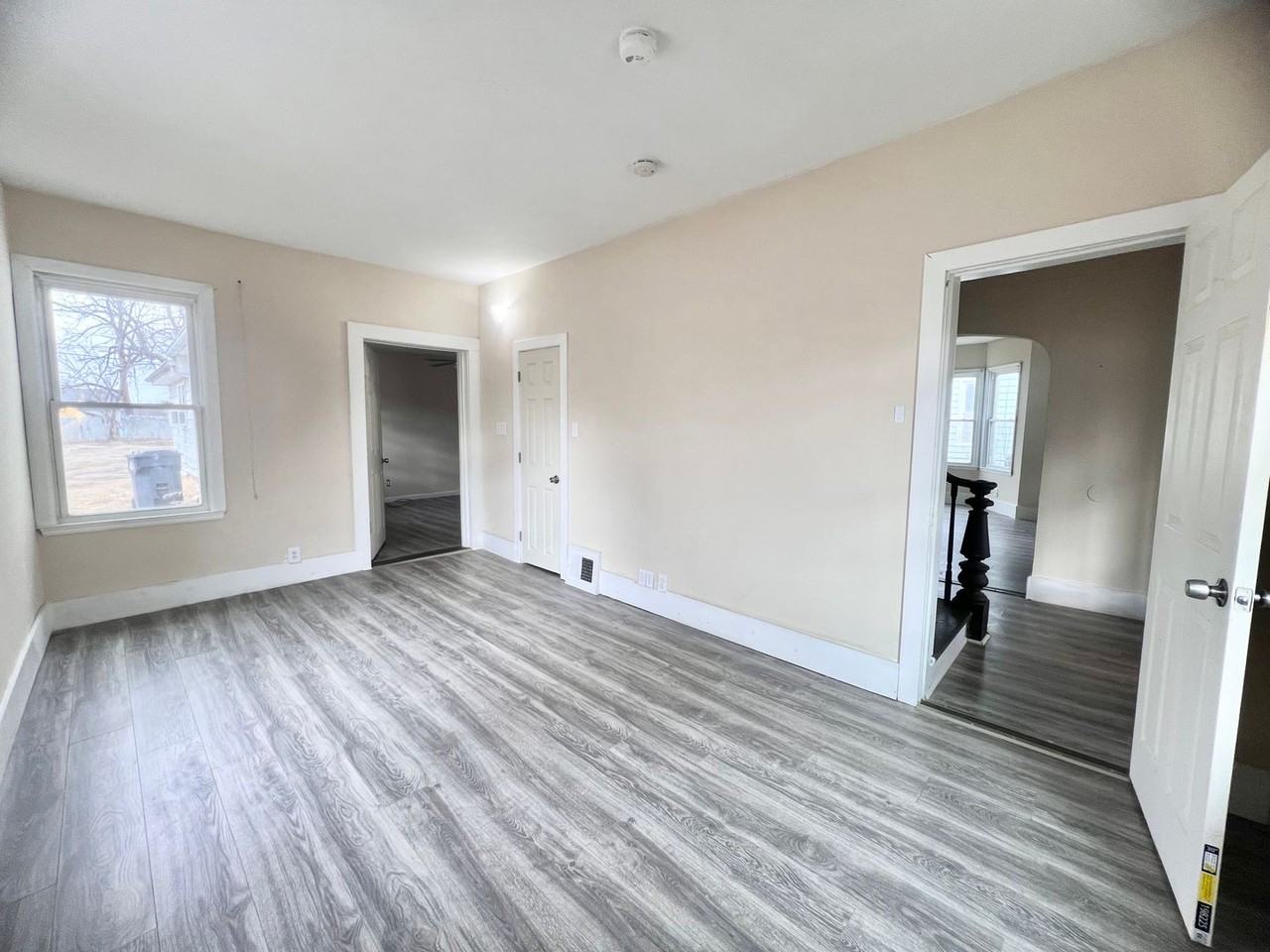 622 10th Ave S - Photo 6 of 12