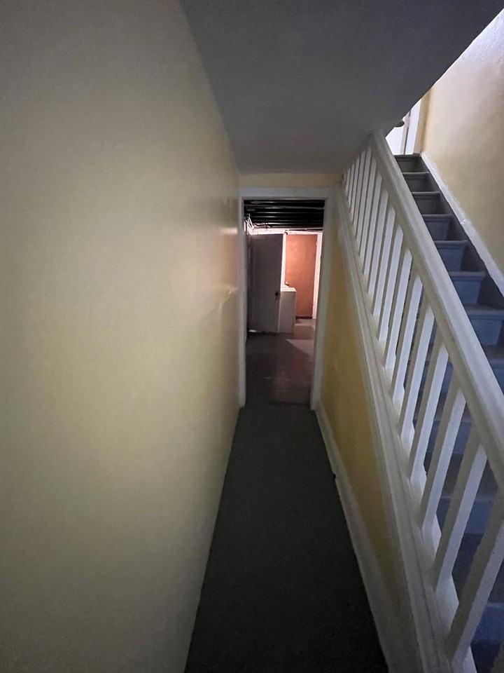 2618 Grogan Ave - Photo 7 of 17